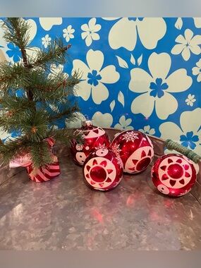 RADKO Celebrations Snowman Christmas Ornaments – Set of 4 Red Glitter Snowflakes